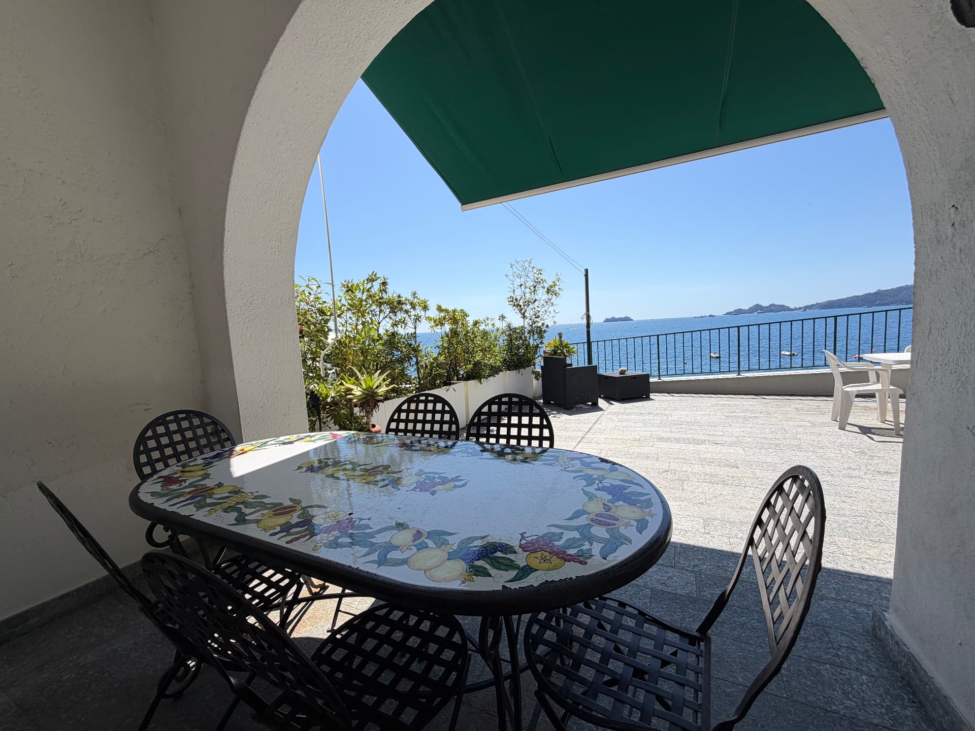 Living spaces of Villa Maria Luisa with hand-painted Ligurian tiles