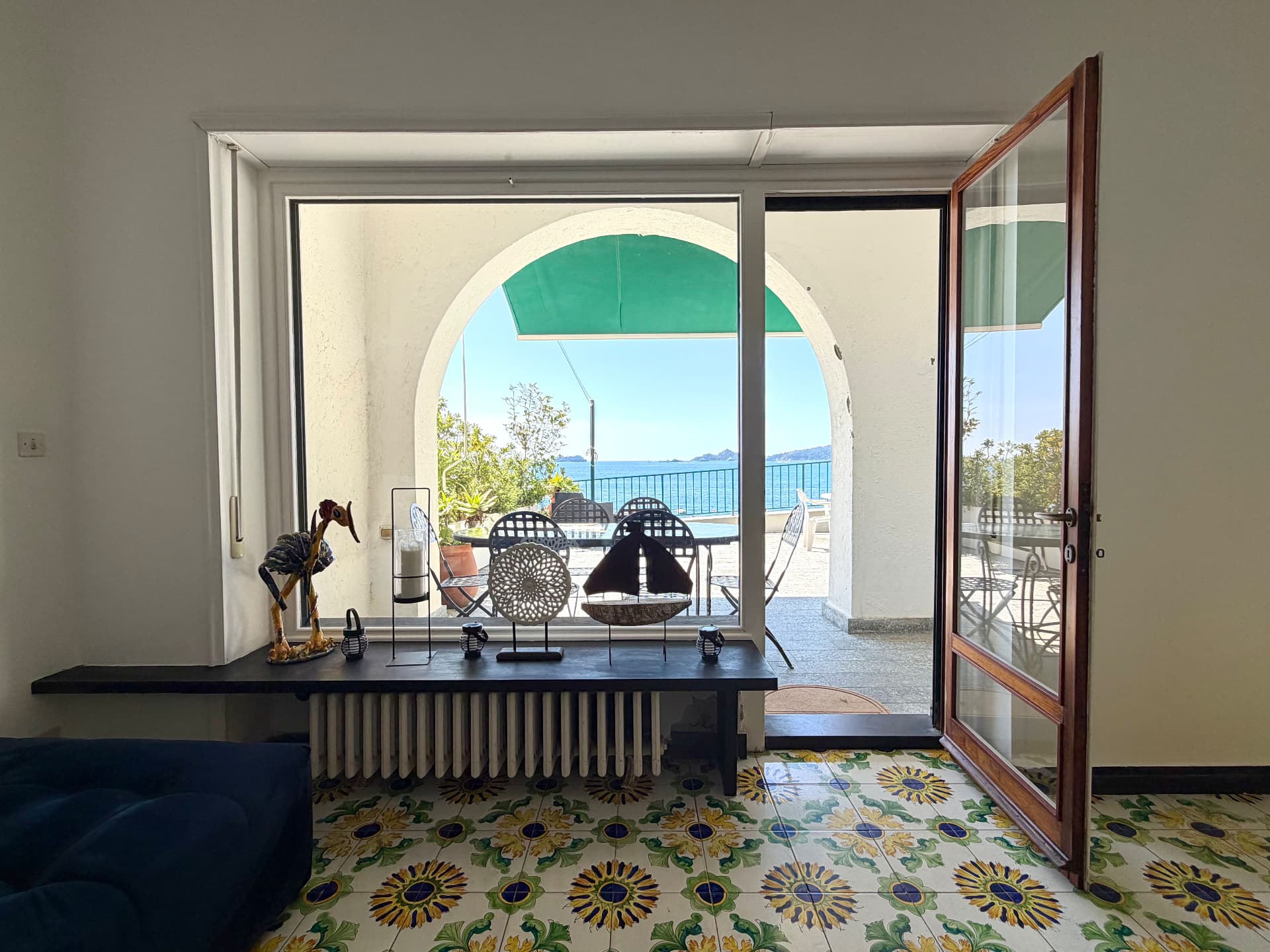 Living spaces of Villa Maria Luisa with hand-painted Ligurian tiles